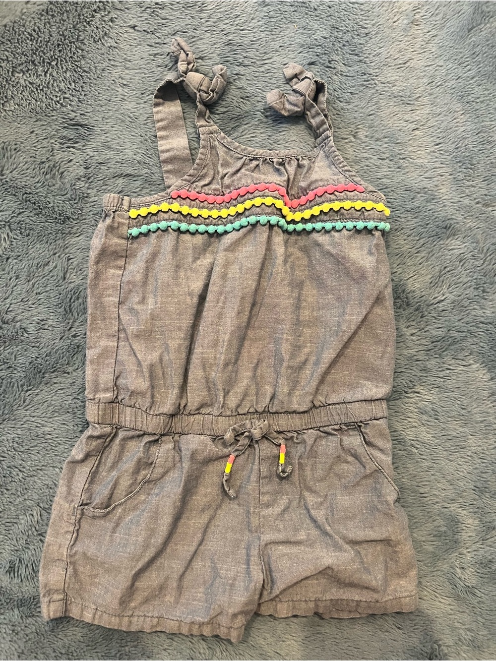 Cherokee Gray Sleeveless Romper with Neon Trim